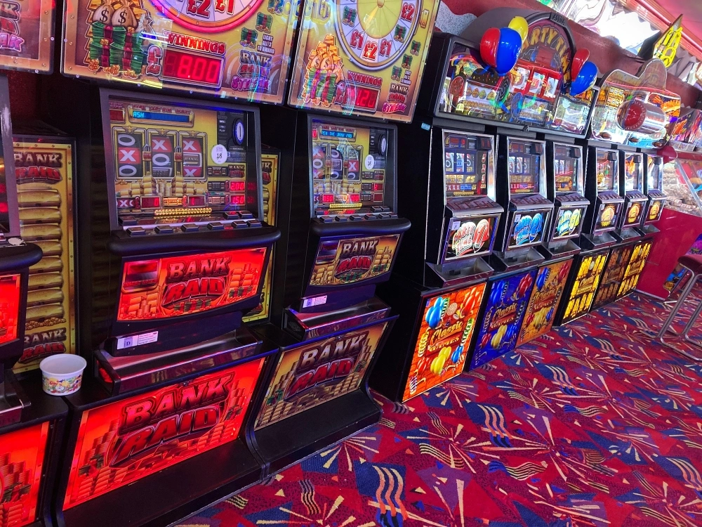 bank raid 5 jackpot fruit machines