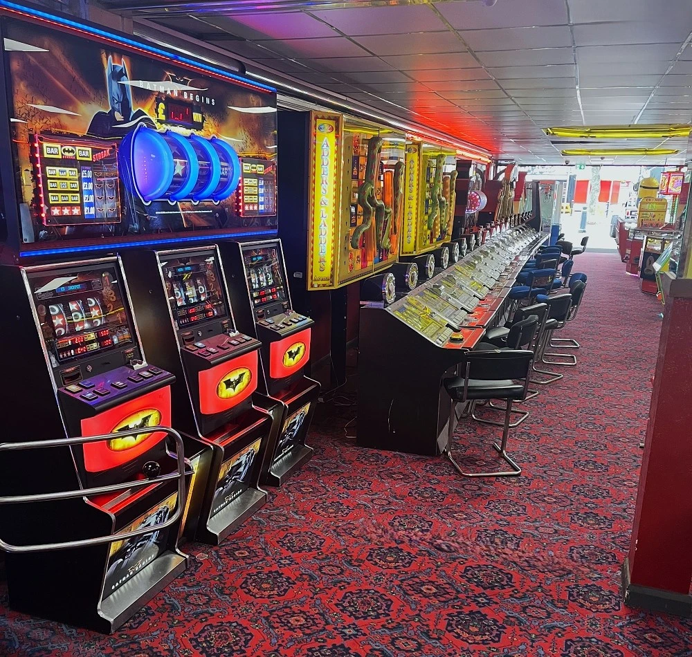 batman begins fruit machines