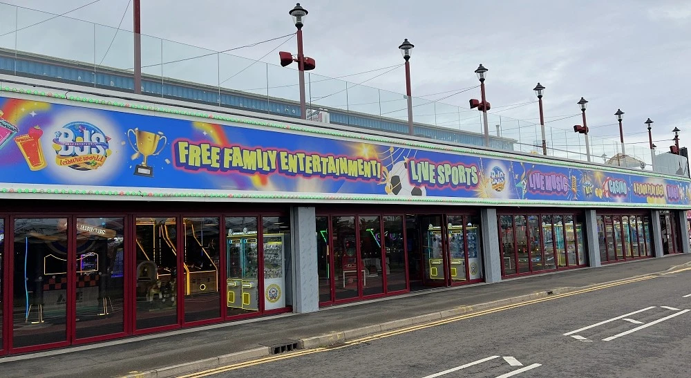 bjs leisureworld arcade and entertainment venue