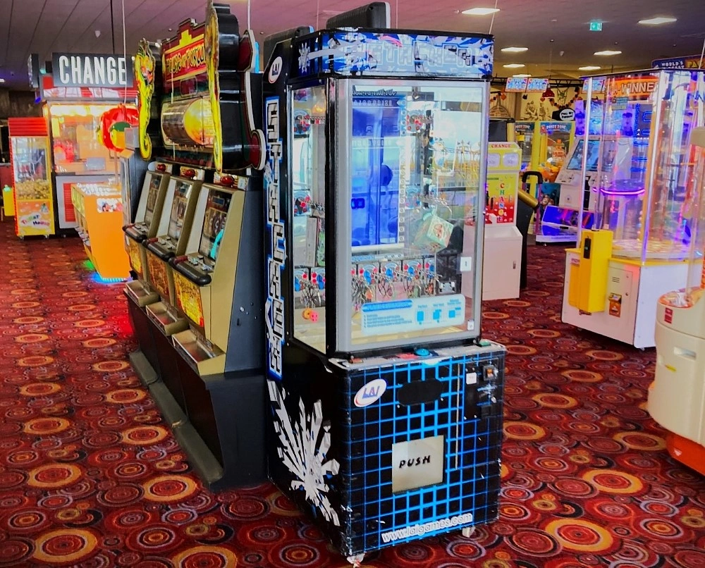 block stacker arcade machine