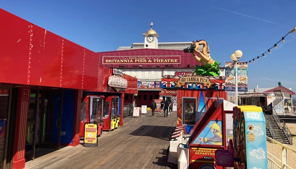 rear pier boardwalk area