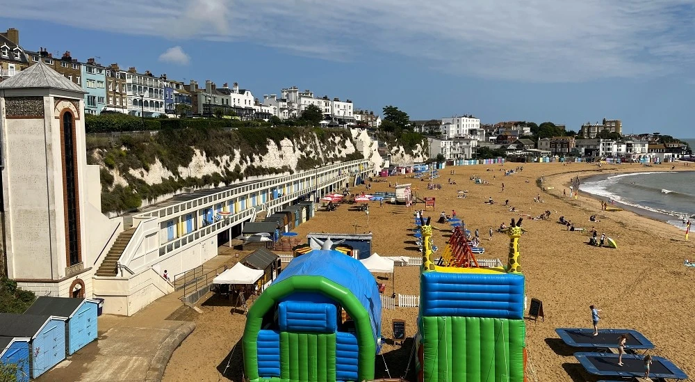 broadstairs beach resort