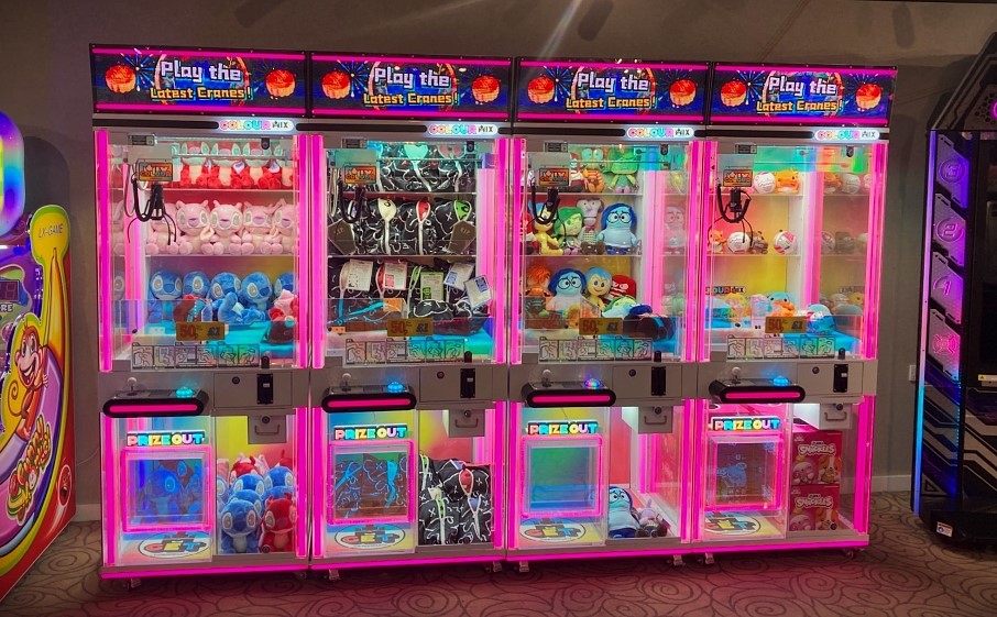 colour mix crane claw machines