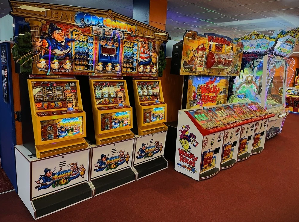 cops and robbers ticket slot machine