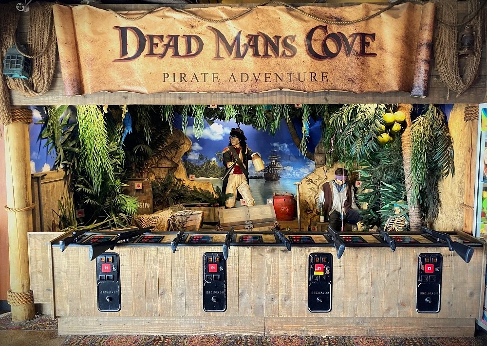 dead mans cove pirate adventure arcade shooting gallery