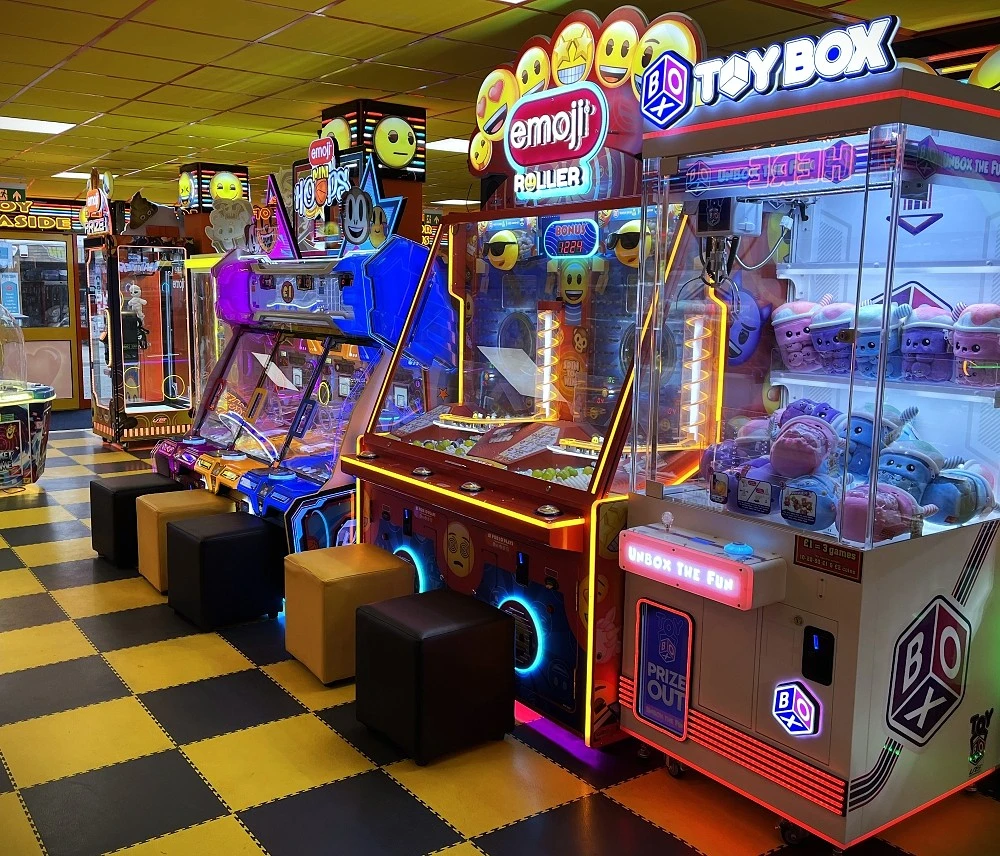 emoji roller arcade game