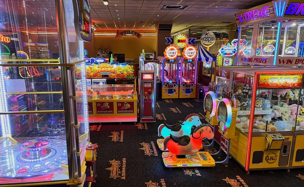 fairground games and claw machines