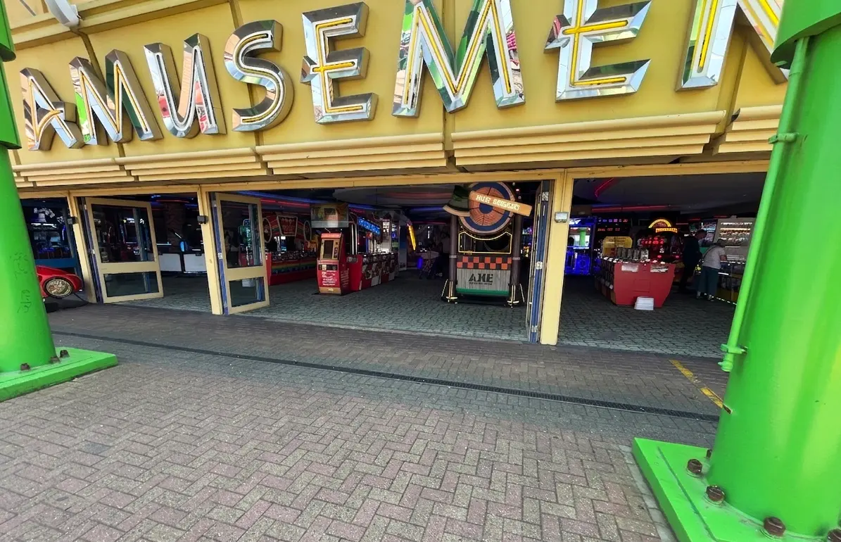 fantasy island arcade entrance
