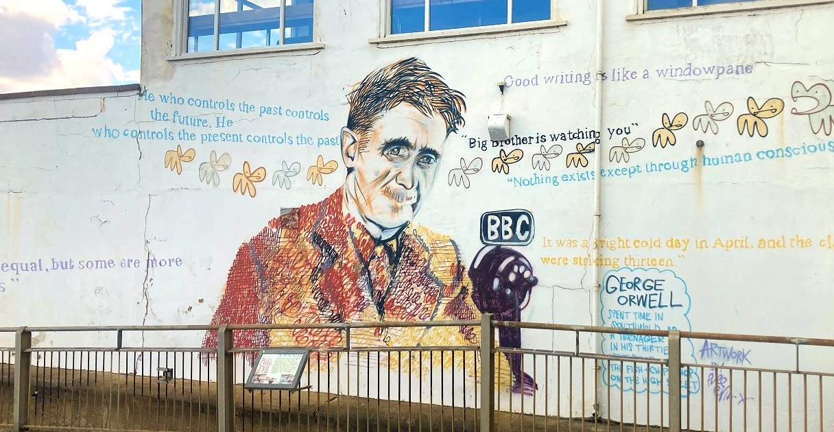 george orwell murial southwold pier