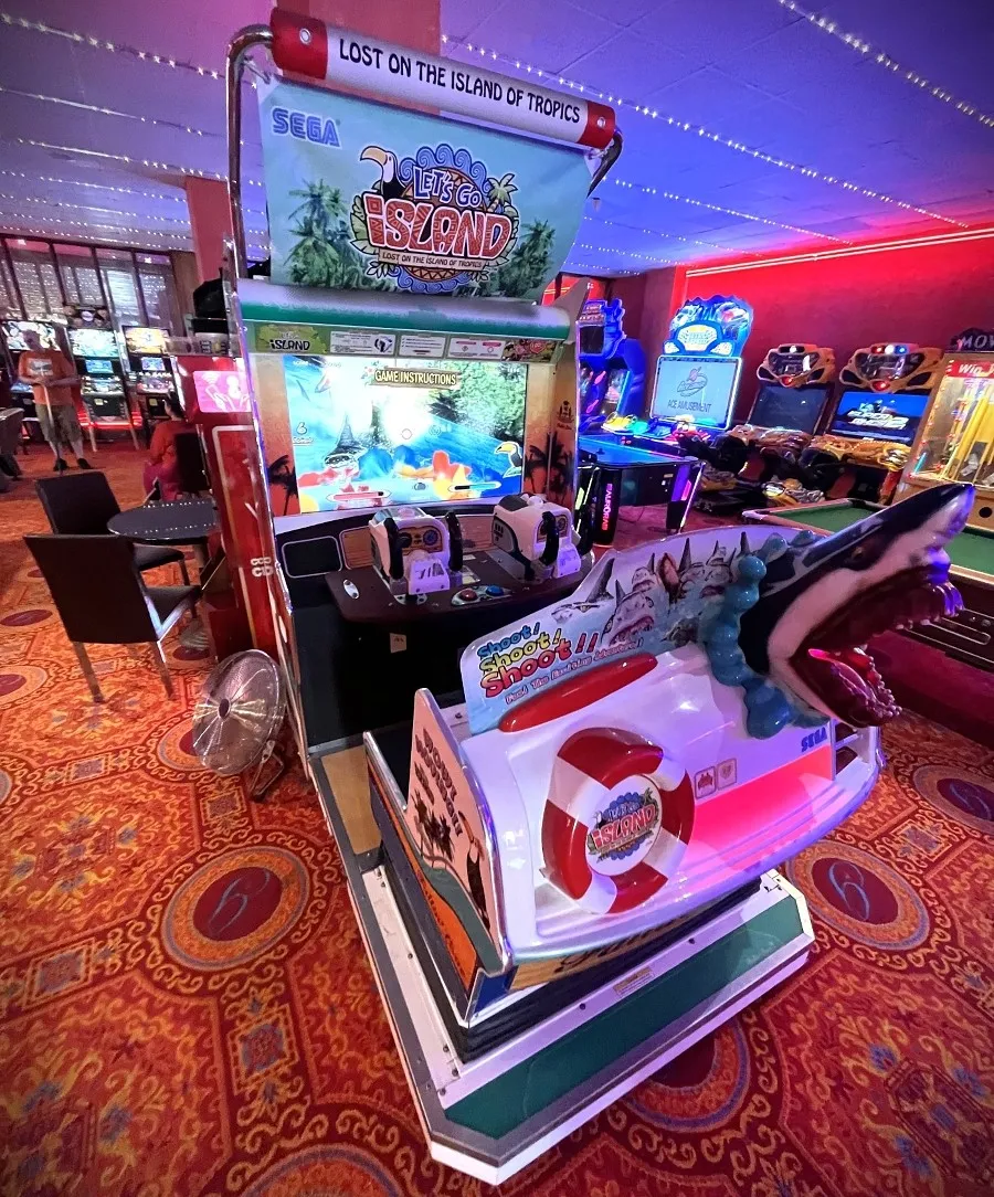 let's go island classic arcade machine by sega