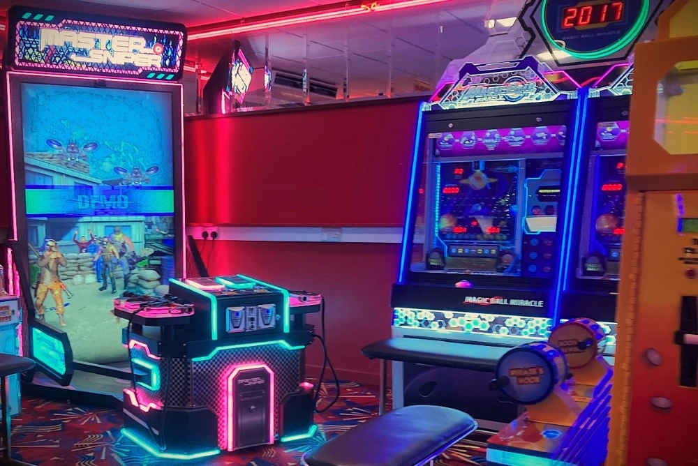 master sniper arcade game