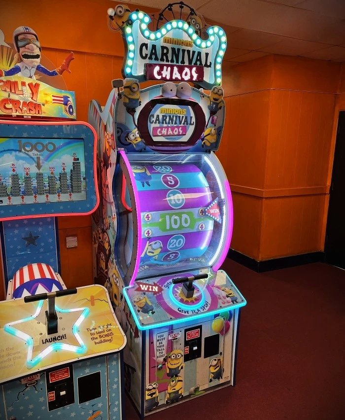minions carnival chaos wheel spinner