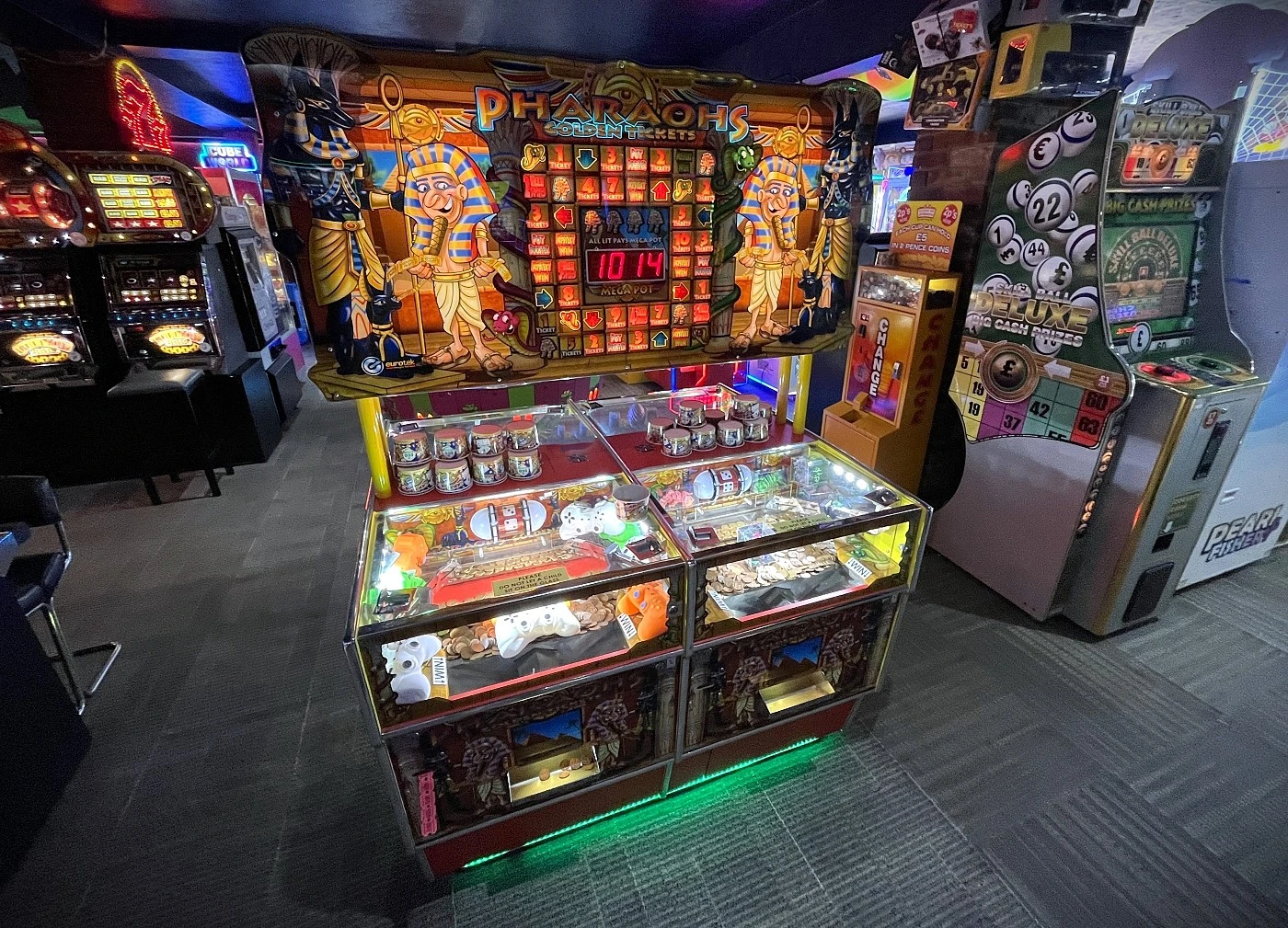 pharaohs golden tickets coin pusher