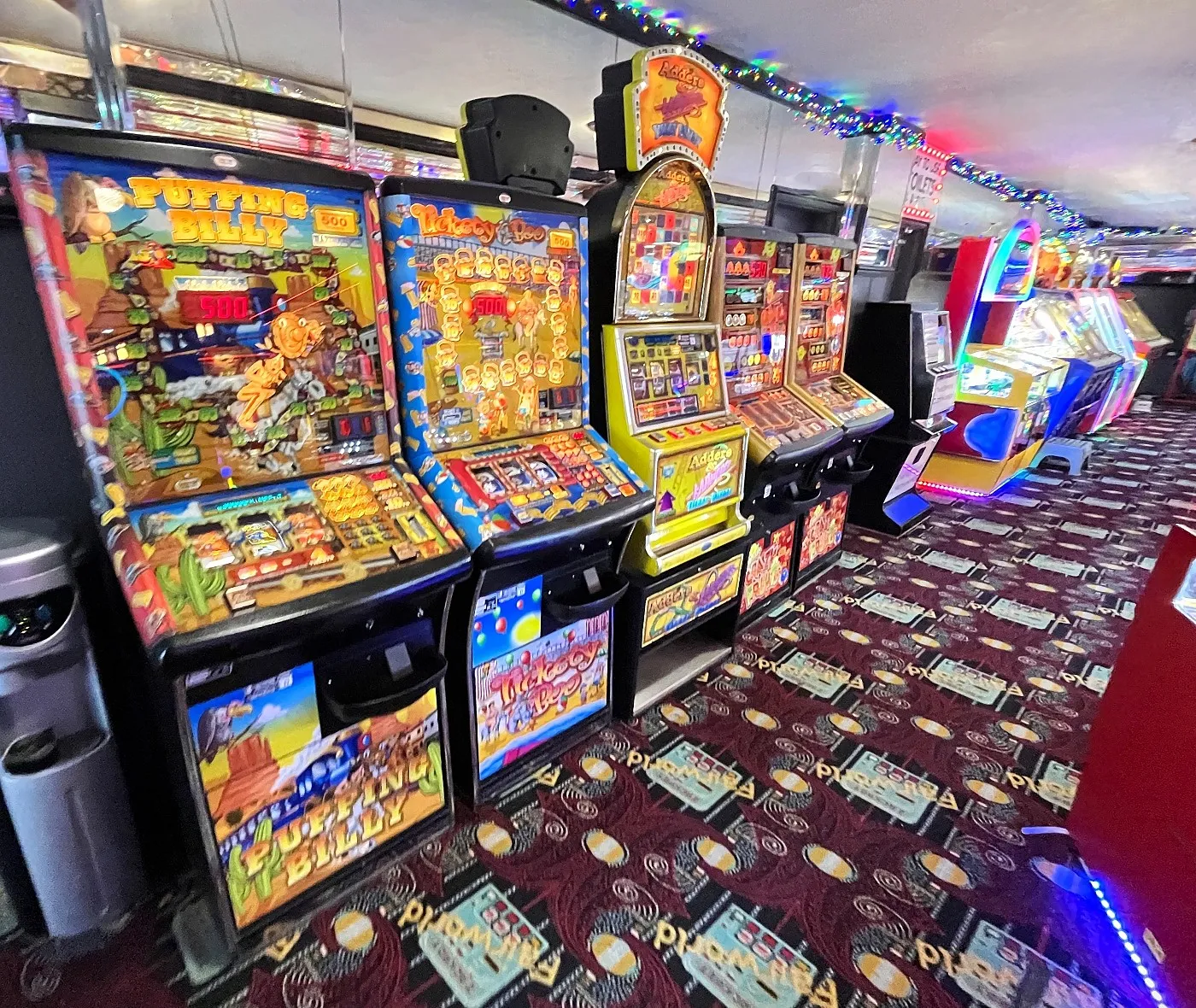 puffy billy ticket slot machine