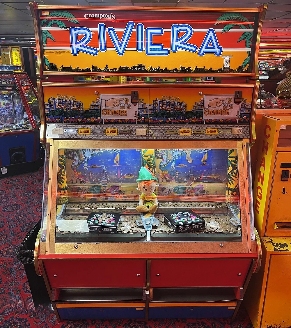 cromptons riviera coin pusher