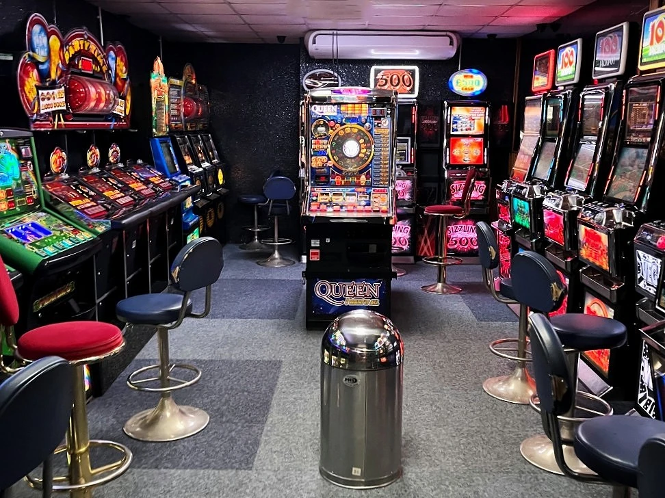 sands casino lounge scratby