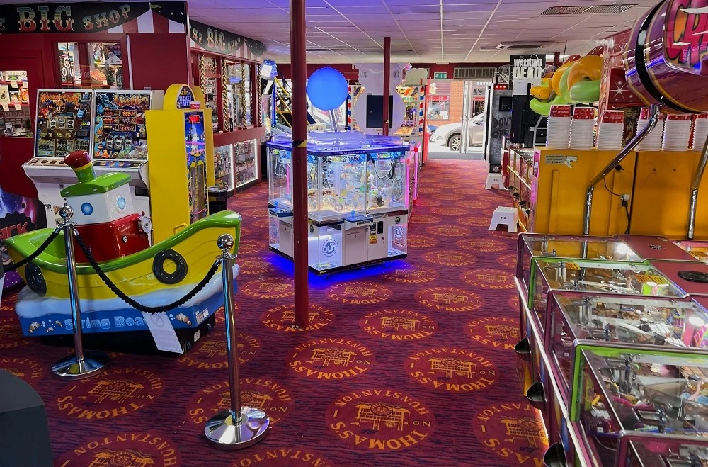 swing boat kiddie ride