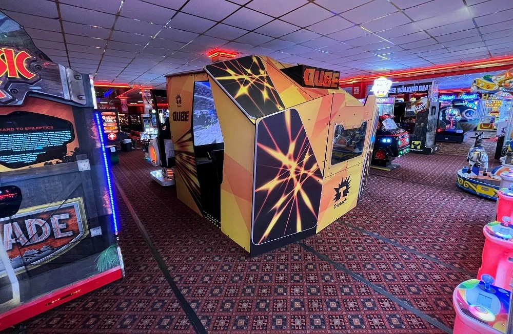 triotech qube arcade game
