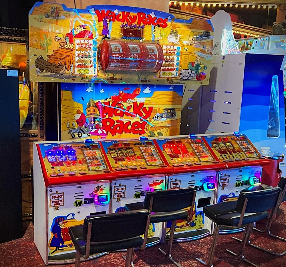 wacky racers ticket slot machine
