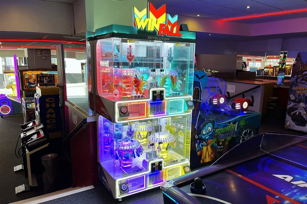 winfall revolution mini four-player claw machine