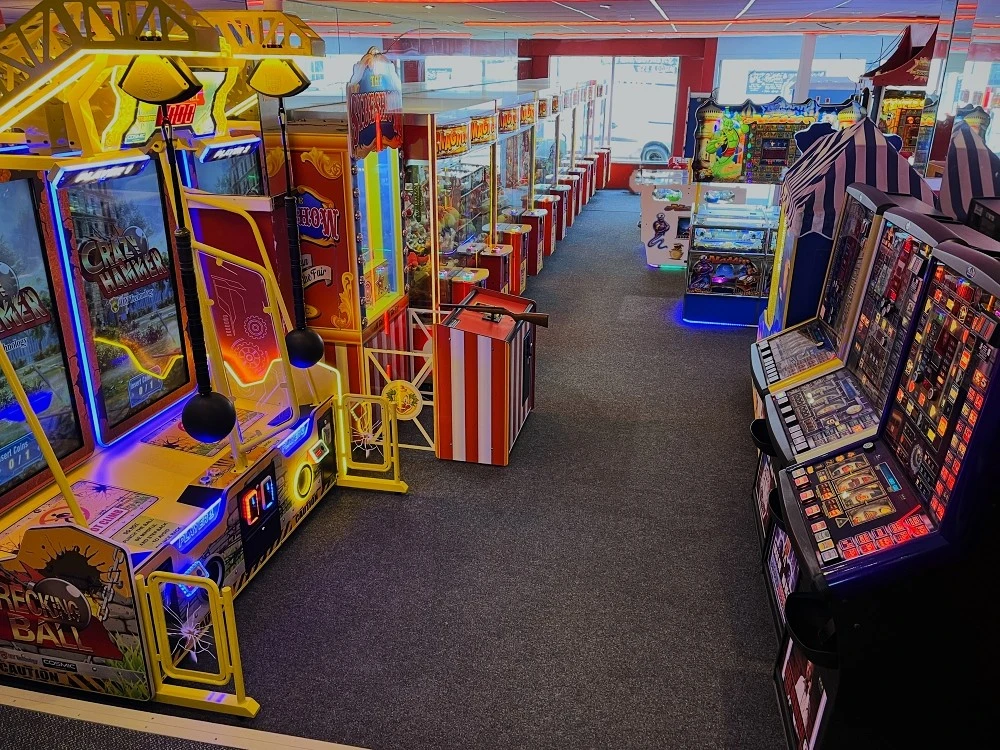 crazy hammer arcade game