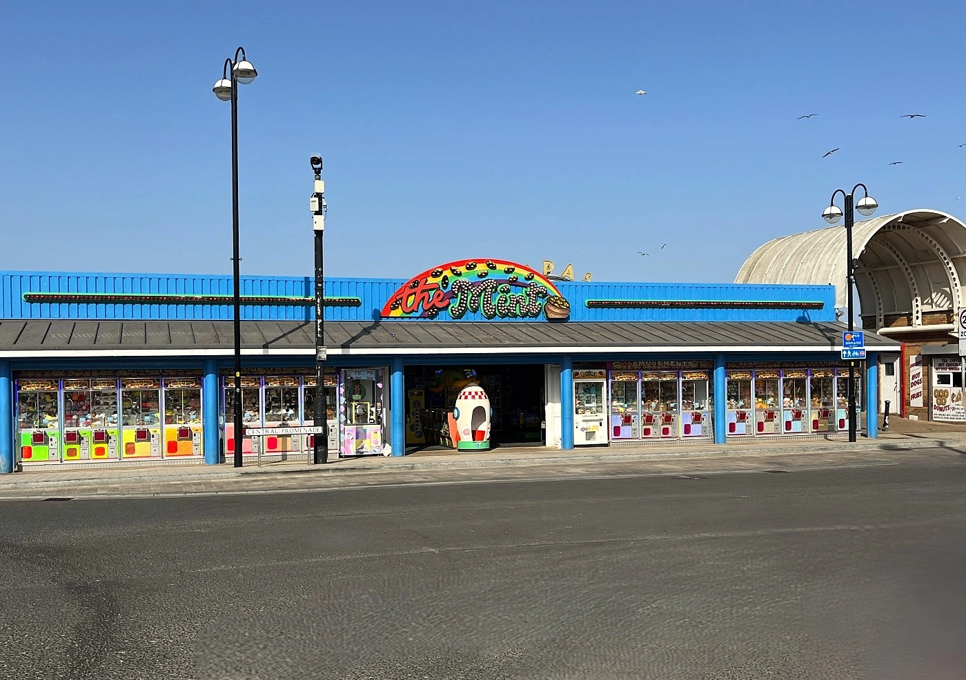 the mint amusement arcade cleethorpes