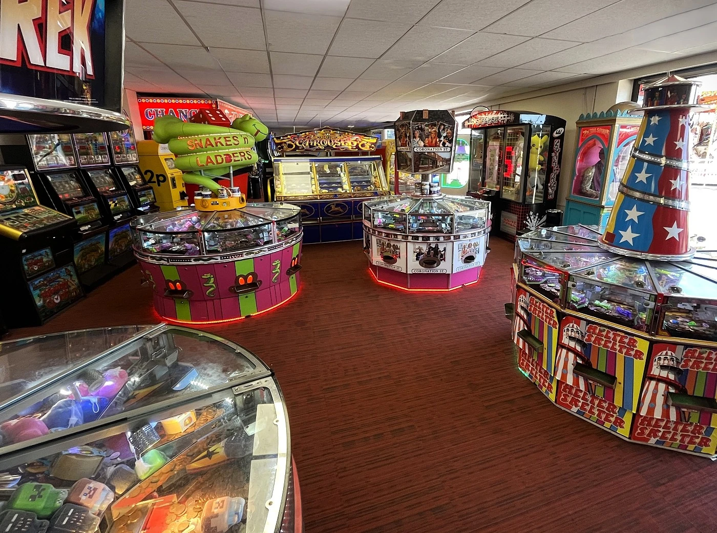 helter skelter classic coin pusher