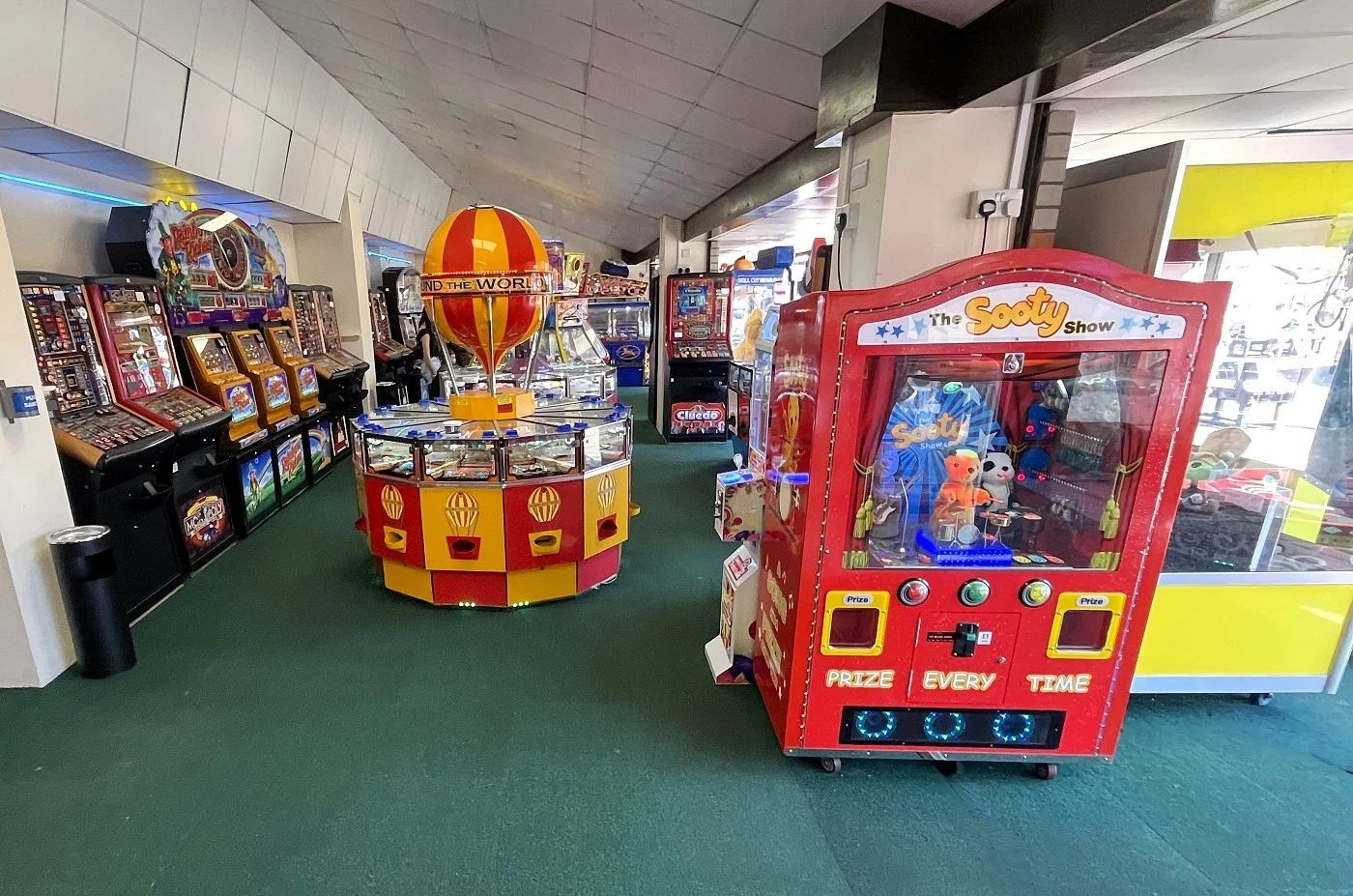 the sooty show kids arcade machine