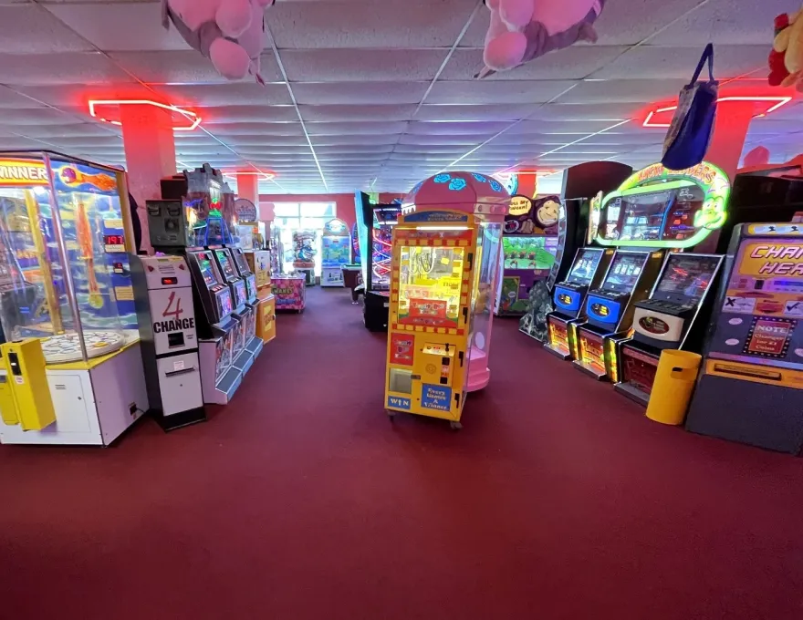 amusement arcade change machines