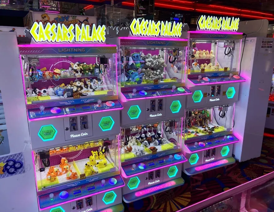 caesars-palace-claw-machines