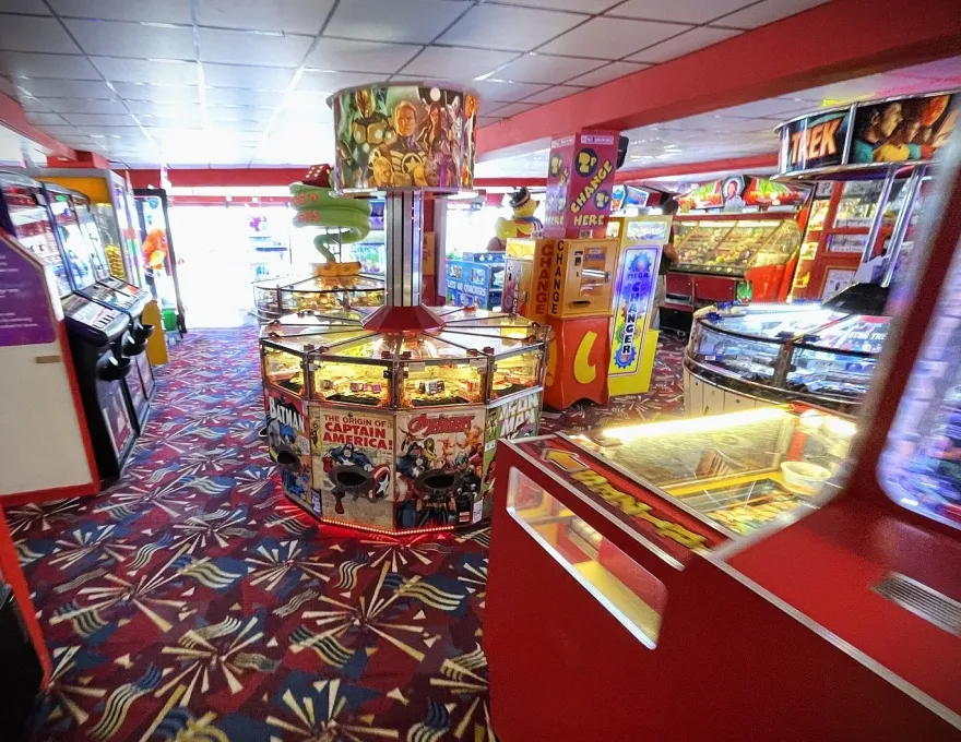 marvel and dc characters coin pusher