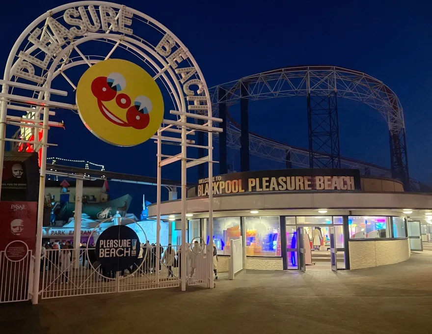 pleasure beach amusement arcade blackpool