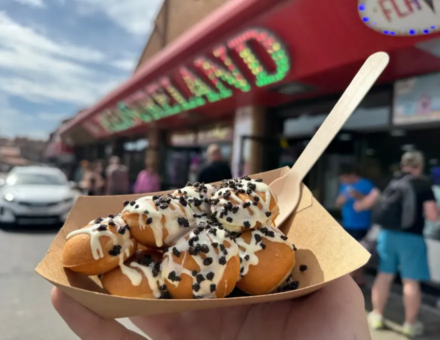 pleasureland flavours ice cream bar in whitby