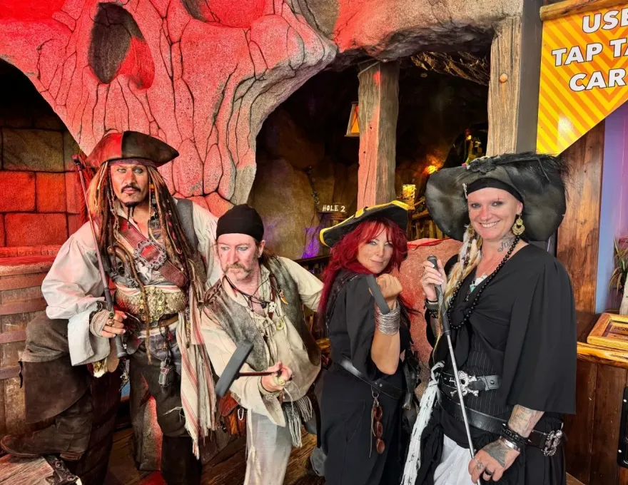 pleasure island mini golf at pleasureland in whitby