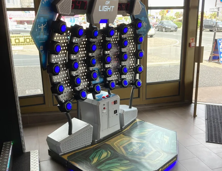 speed of light arcade game