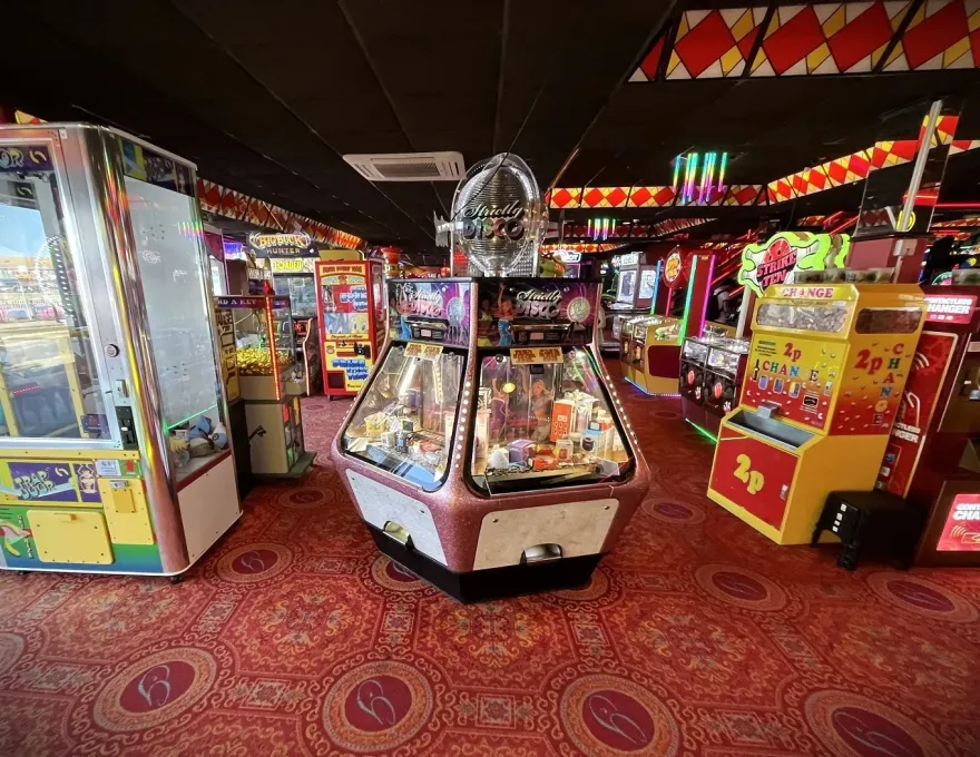 strictly disco classic coin pusher