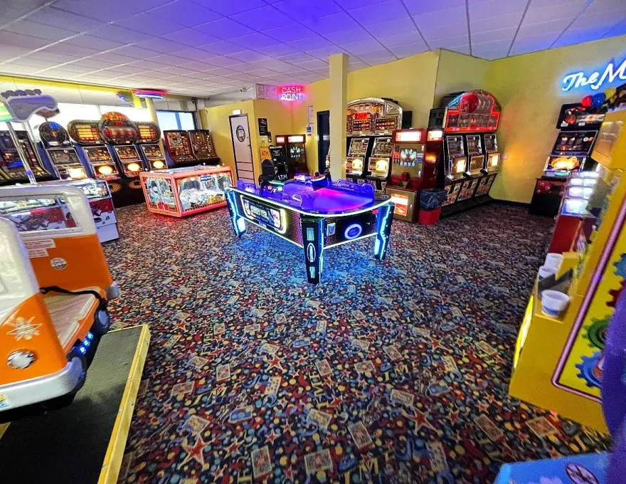 Surfer air hockey table by UDC