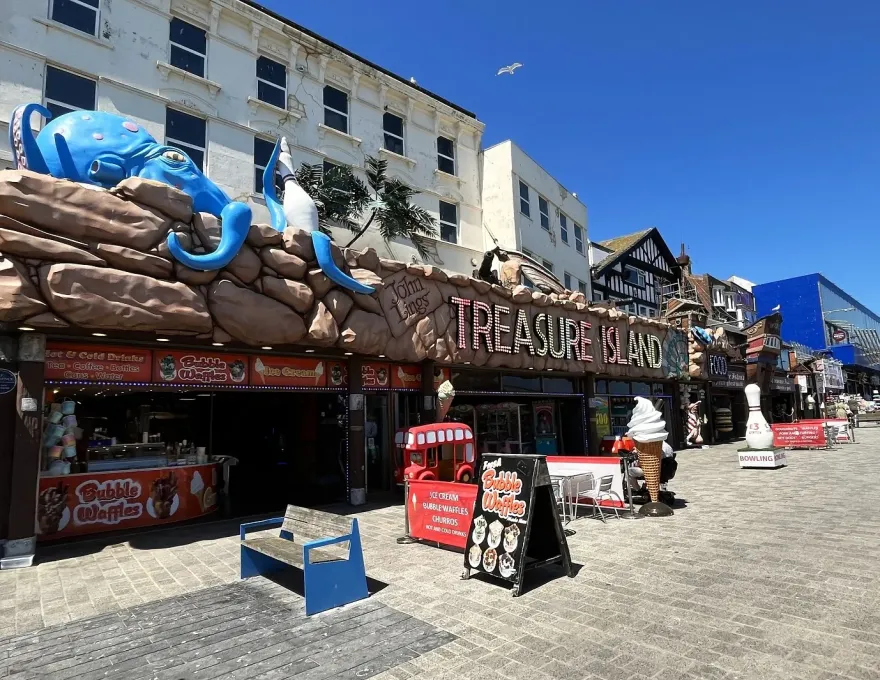 treasure island arcade bridlington