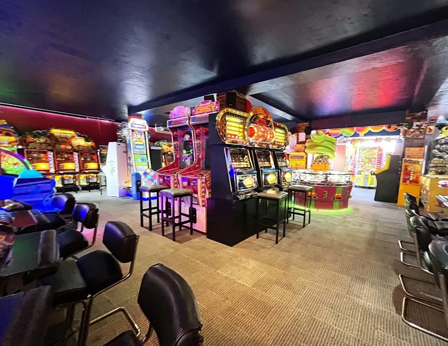 arcade gaming machines