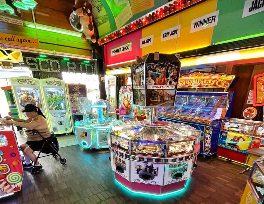 shaws premier arcade bridlington