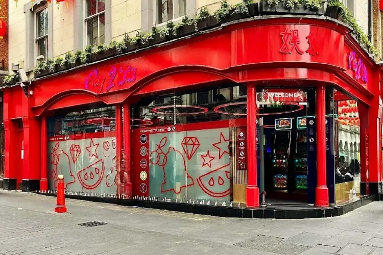 play to win slots lounge london