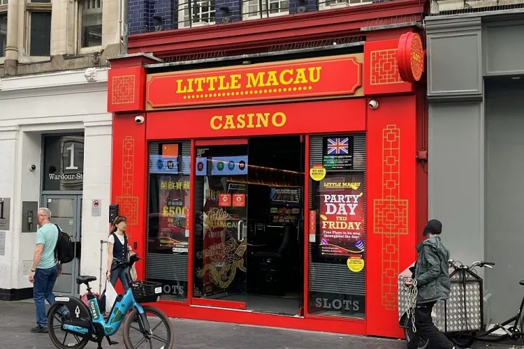 little macau slots lounge london