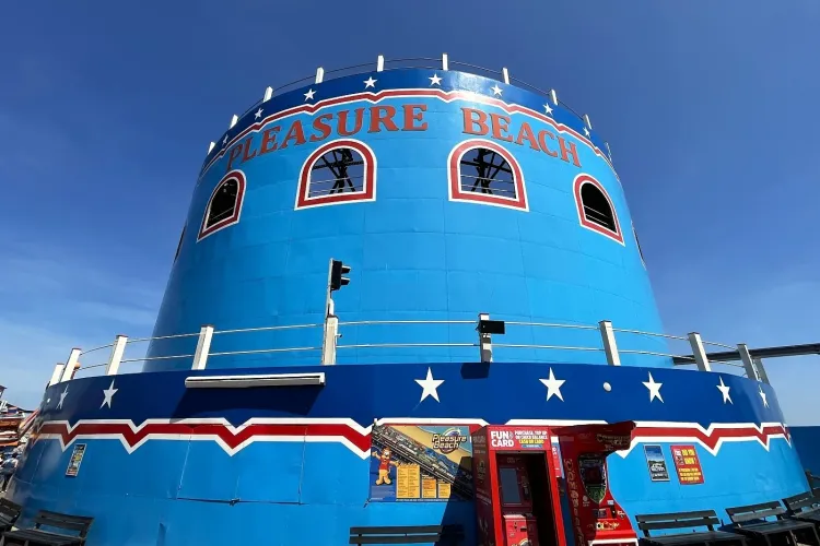 pleasure beach wooden roller coaster great yarmouth