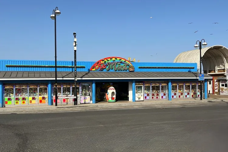 the mint amusement arcade cleethorpes