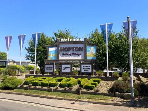 hopton holiday park in norfolk