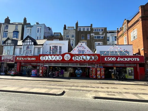 silver dollar amusement arcade in scarborough