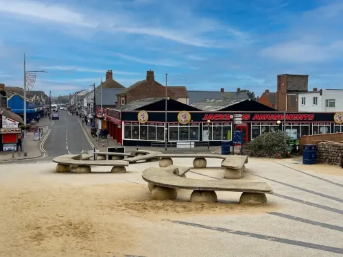 mablethorpe beach road and tourist area