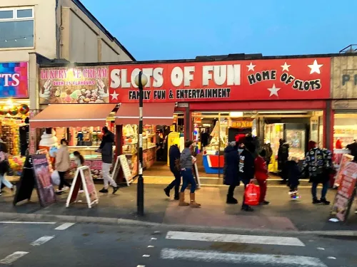 slots of fun amusement arcade blackpool