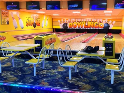 mini bowling at magic city great yarmouth